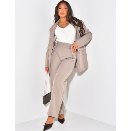 Tailored trousers with pleats