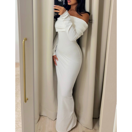 Langes Kleid mit strukturiertem U-Boot-Ausschnitt