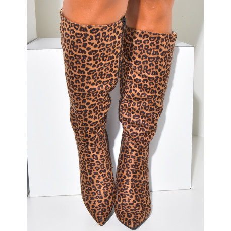 Bottes en suédine à motifs léopard