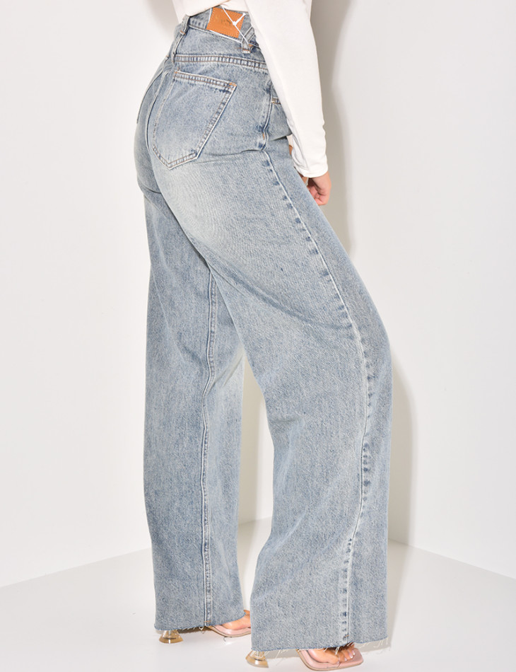 Jeans mit hoher Taille und Vintage-Waschung