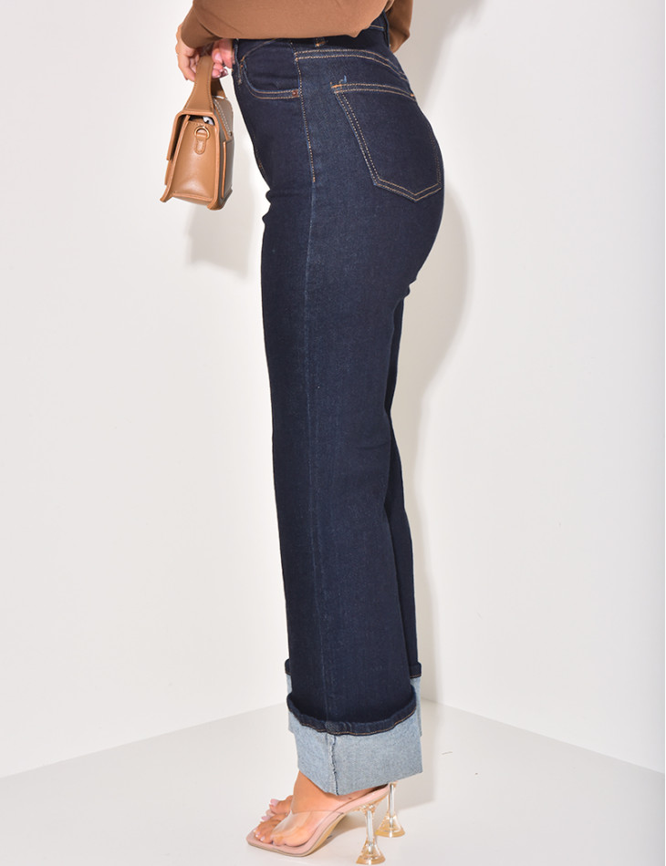 Jeans bleu brut stretchy à revers