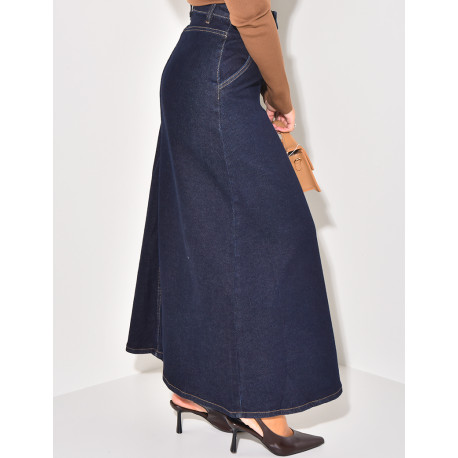 Langer stretchiger Jeansrock in Rohblau