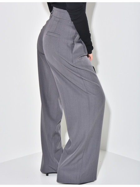 Straight-leg tailored trousers