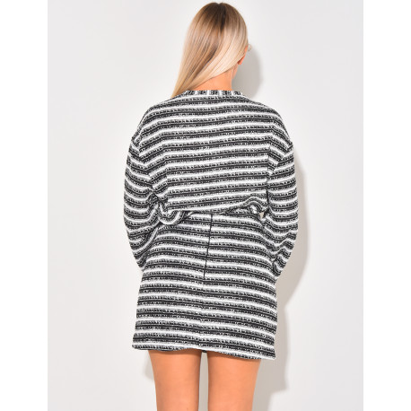 Loose-fitting top and short skirt with button detail