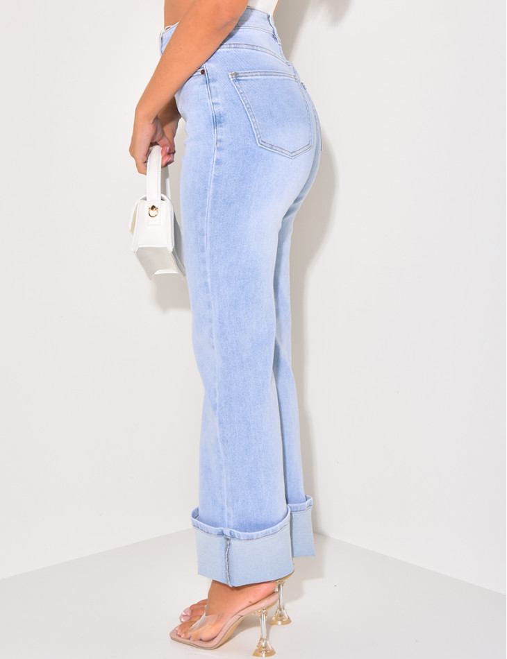 Light blue stretchy jeans with cuffs