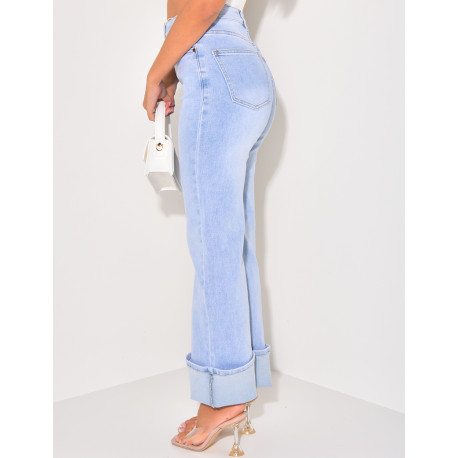 Light blue stretchy jeans with cuffs