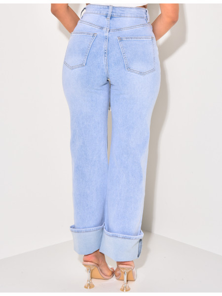 Light blue stretchy jeans with cuffs