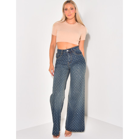 Gerade geschnittene Jeans mit Buchstaben C aus Strasssteinen.