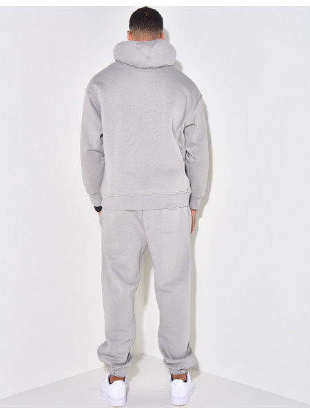 Ensemble jogging et sweat