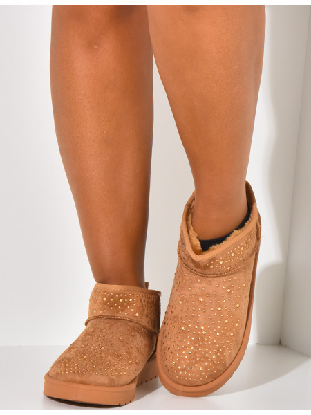 Bottines en suédine fourrées à strass