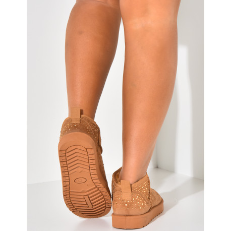 Bottines en suédine fourrées à strass