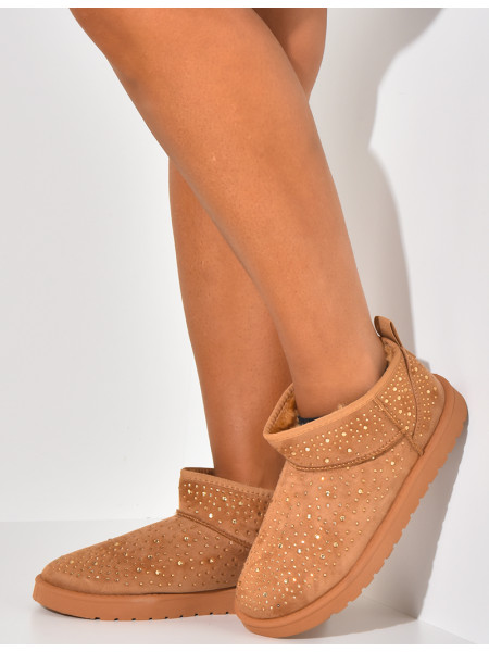 Bottines en suédine fourrées à strass
