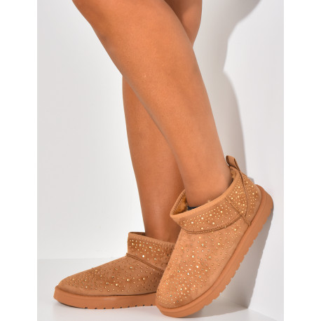 Bottines en suédine fourrées à strass