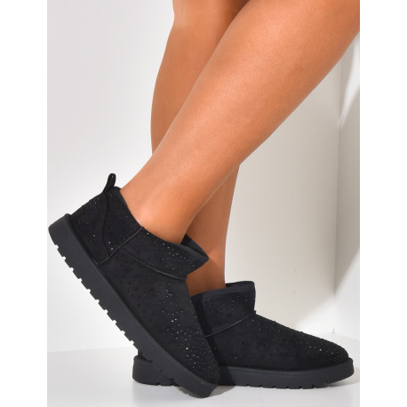 Bottines en suédine fourrées à strass