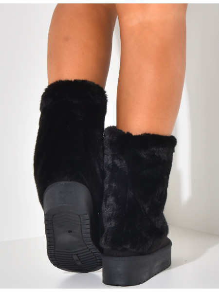 Suede ankle boots with fur flap