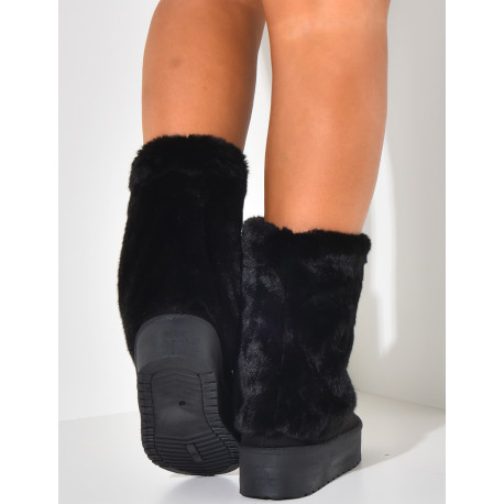 Suede ankle boots with fur flap