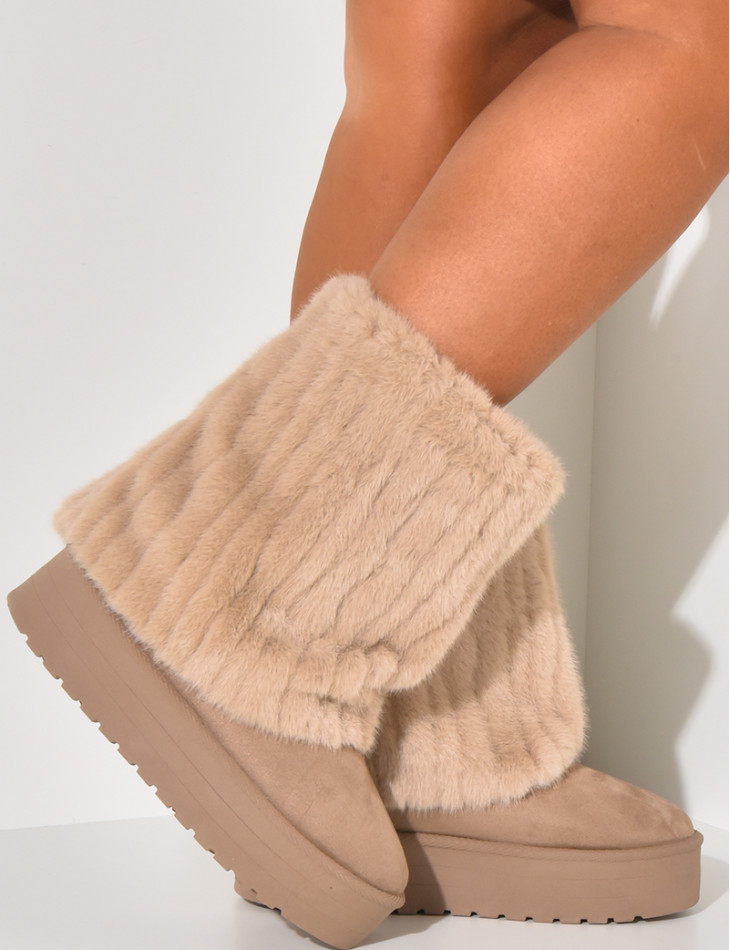 Wildlederstiefeletten mit Fellklappe