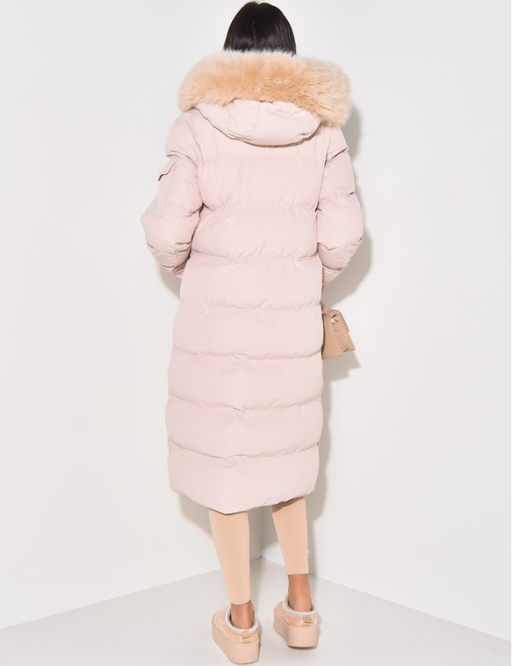 Doudoune longue à capuche en fourrure