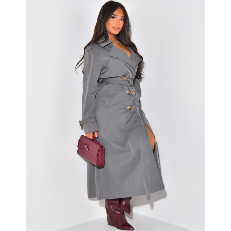 Very long trench coat to tie at the waist
