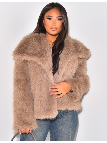 Veste en fausse fourrure