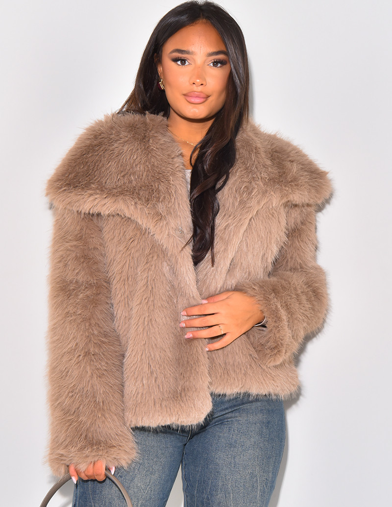 Veste en fausse fourrure