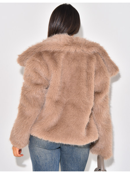 Veste en fausse fourrure