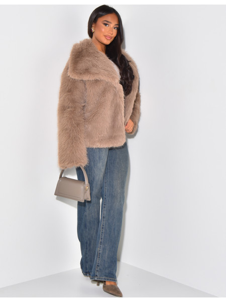 Veste en fausse fourrure