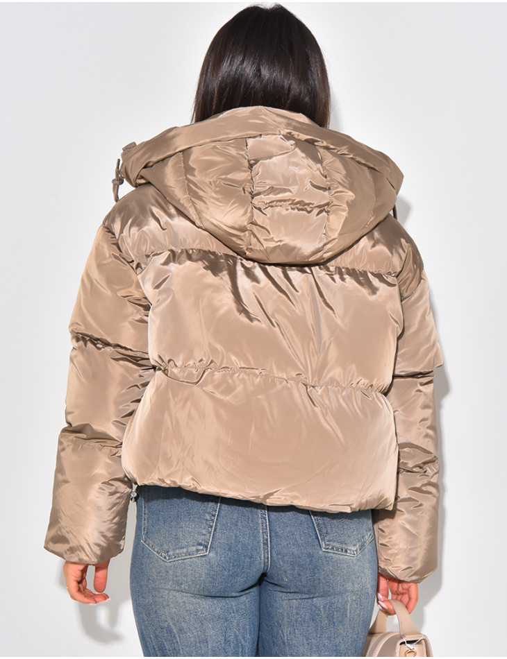 Doudoune courte à capuche