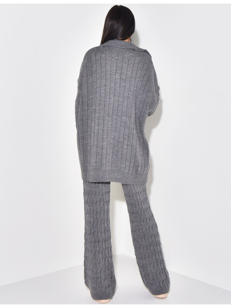 Ensemble pantalon et pull en laine