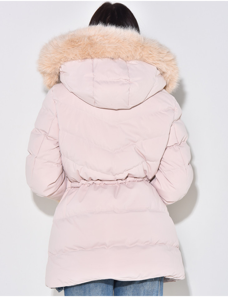 Doudoune courte à capuche en fourrure