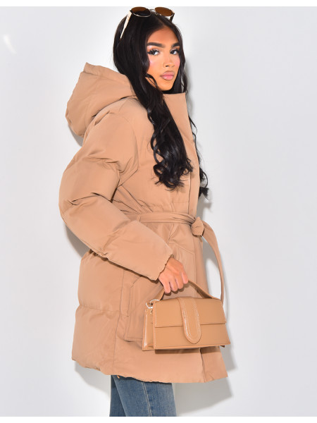 Doudoune courte cintrée à capuche