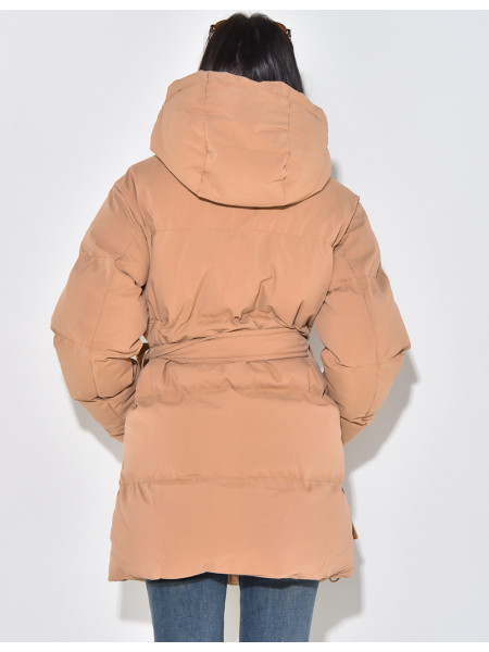 Doudoune courte cintrée à capuche