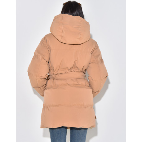 Doudoune courte cintrée à capuche