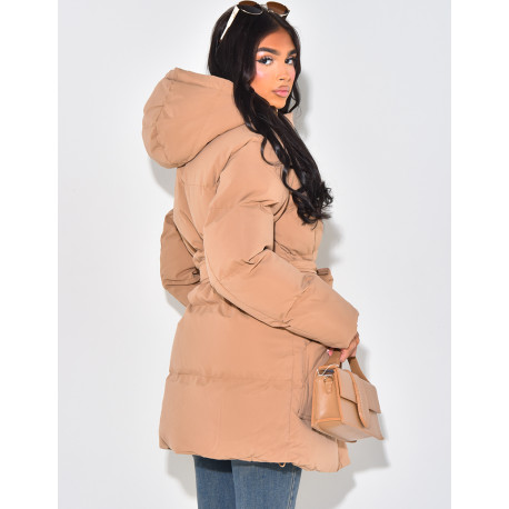 Doudoune courte cintrée à capuche