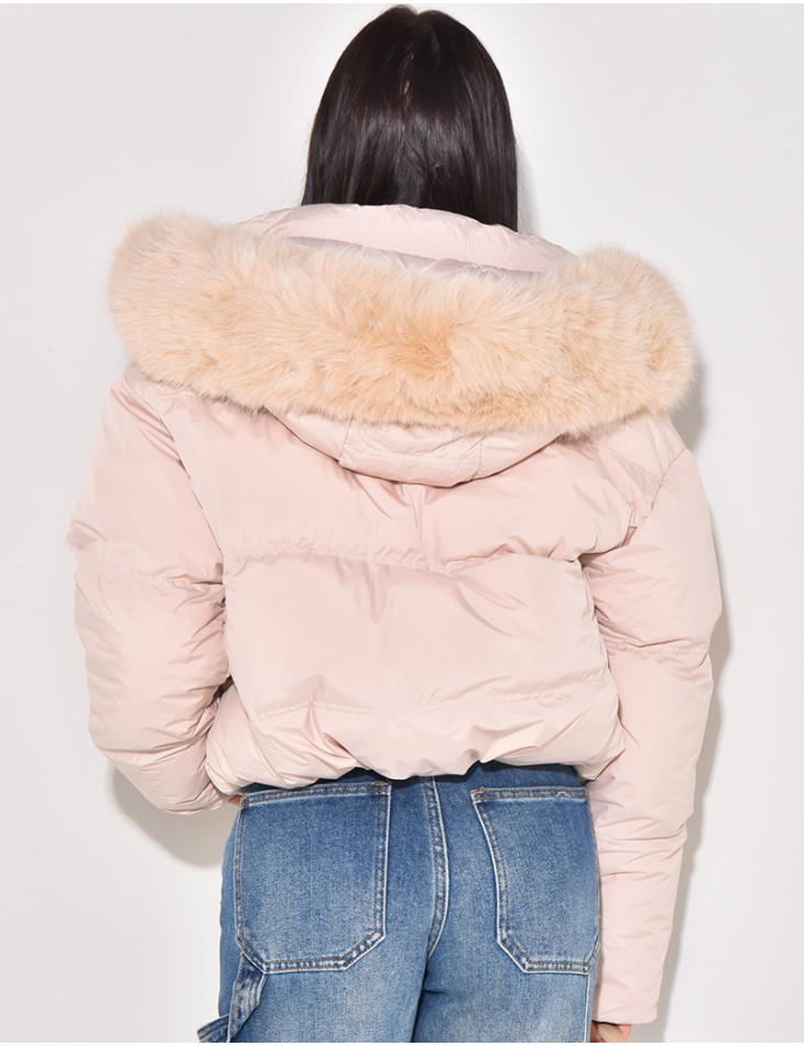 Short down jacket with fur hood