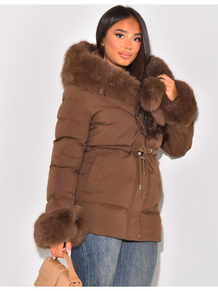 Short down jacket with fur hood