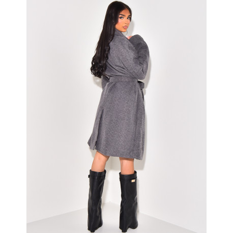 Melierter, halblanger Mantel zum Binden in der Taille.