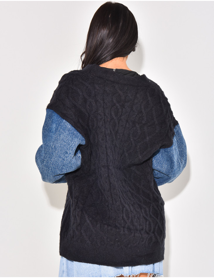 Cardigan en laine tressé à manches en jeans