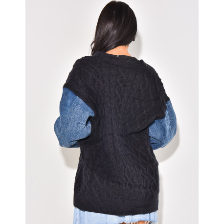 Cardigan en laine tressé à manches en jeans