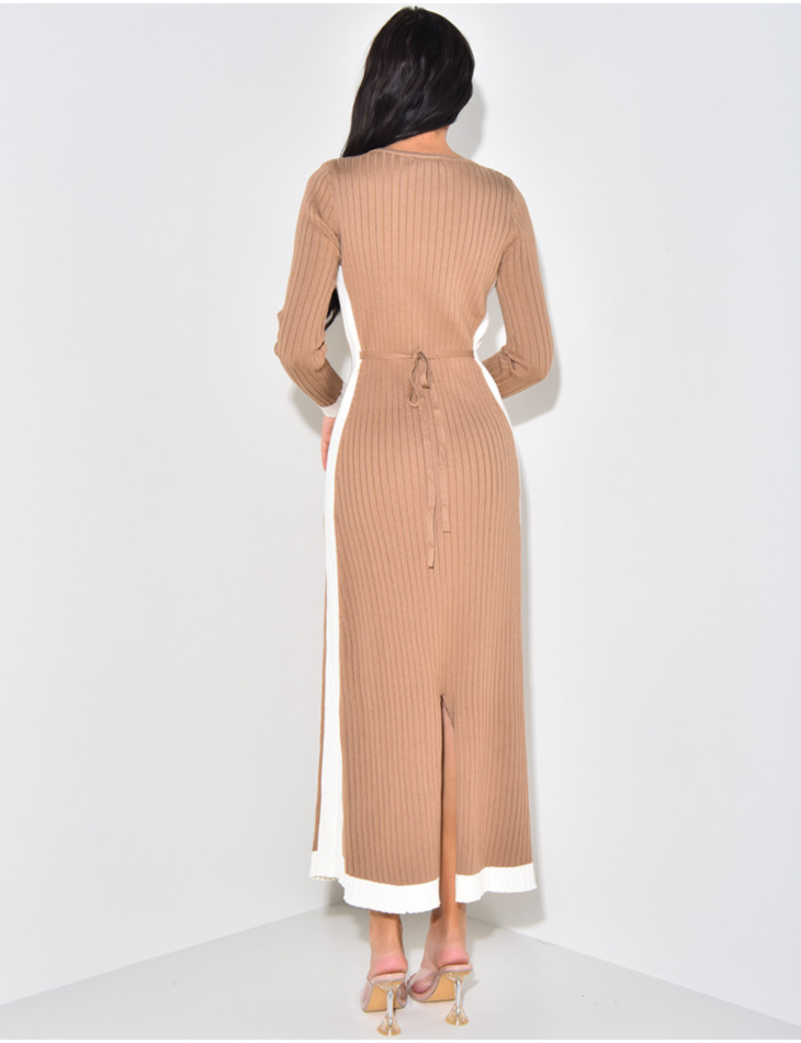 Ribbed long dress with contrast stripes