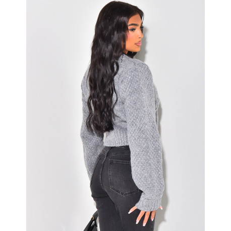 Pull en laine à fleurs brodée en relief