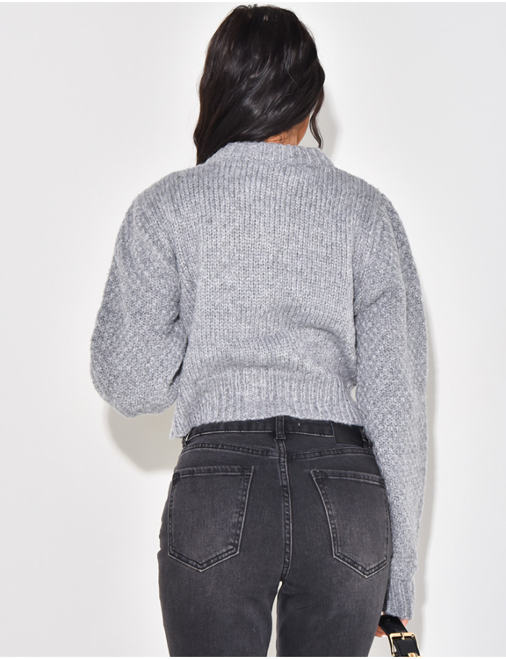 Pull en laine à fleurs brodée en relief