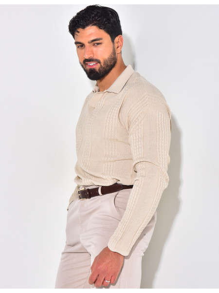 Pull fin à col et motifs