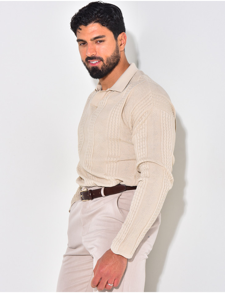 Pull fin à col et motifs