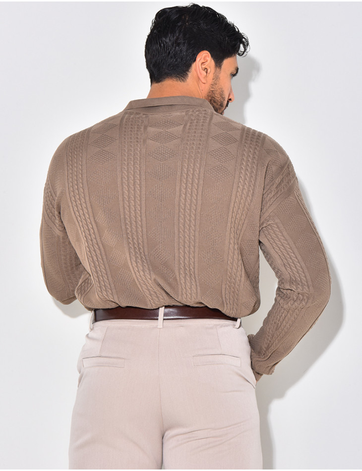 Pull fin à col et motifs