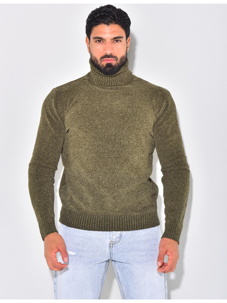 Pull en laine à col montant