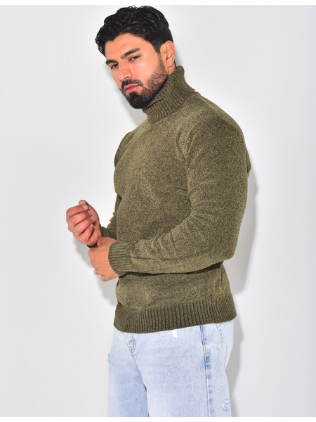 Pull en laine à col montant