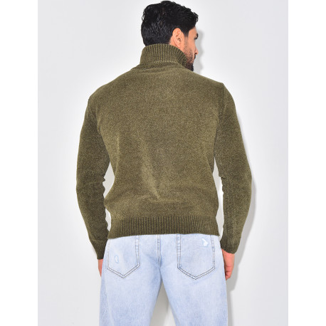 Pull en laine à col montant