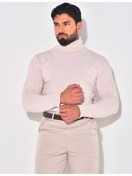 Pull en laine à col montant