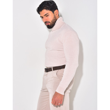 Pull en laine à col montant